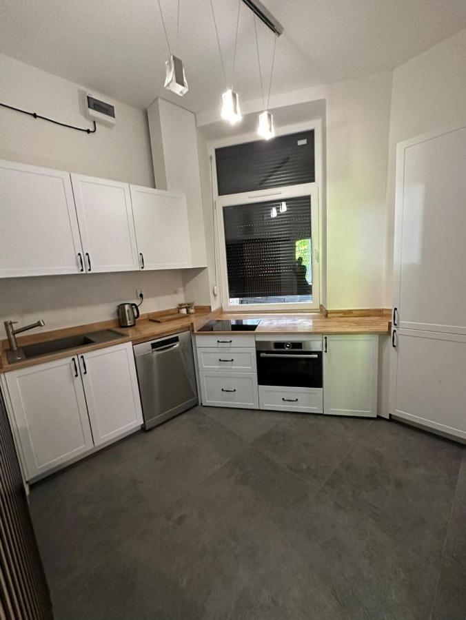 Przyjemny Lokal W Centum Miasta Apartman Łódź Kültér fotó