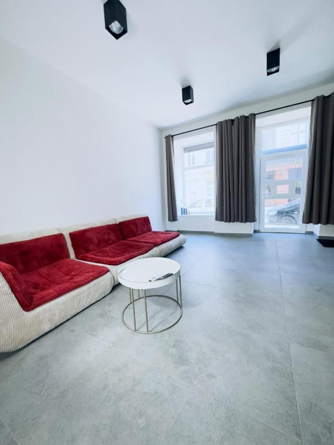 Przyjemny Lokal W Centum Miasta Apartman Łódź Kültér fotó